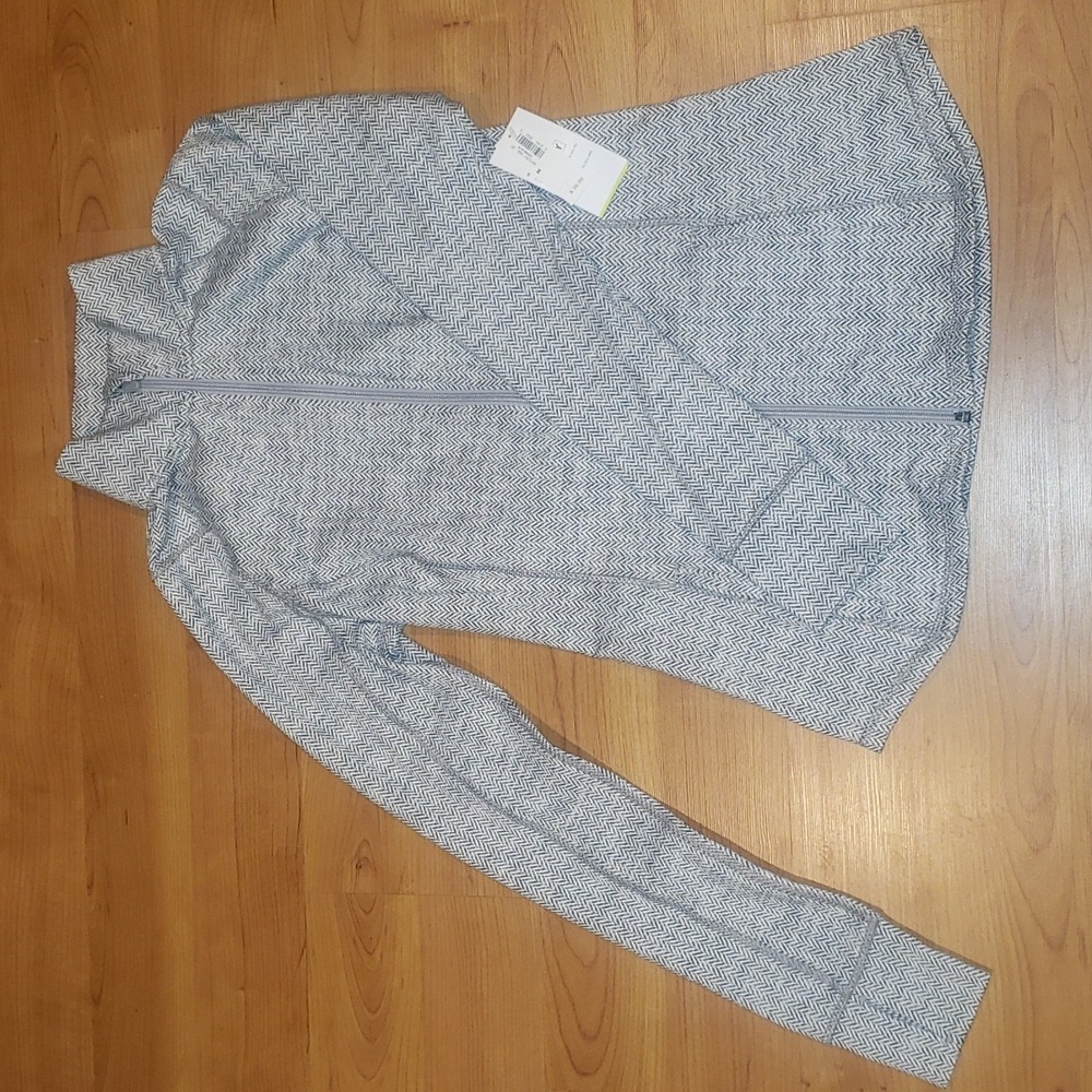NWT Old Navy Go Activate Zip Jacket